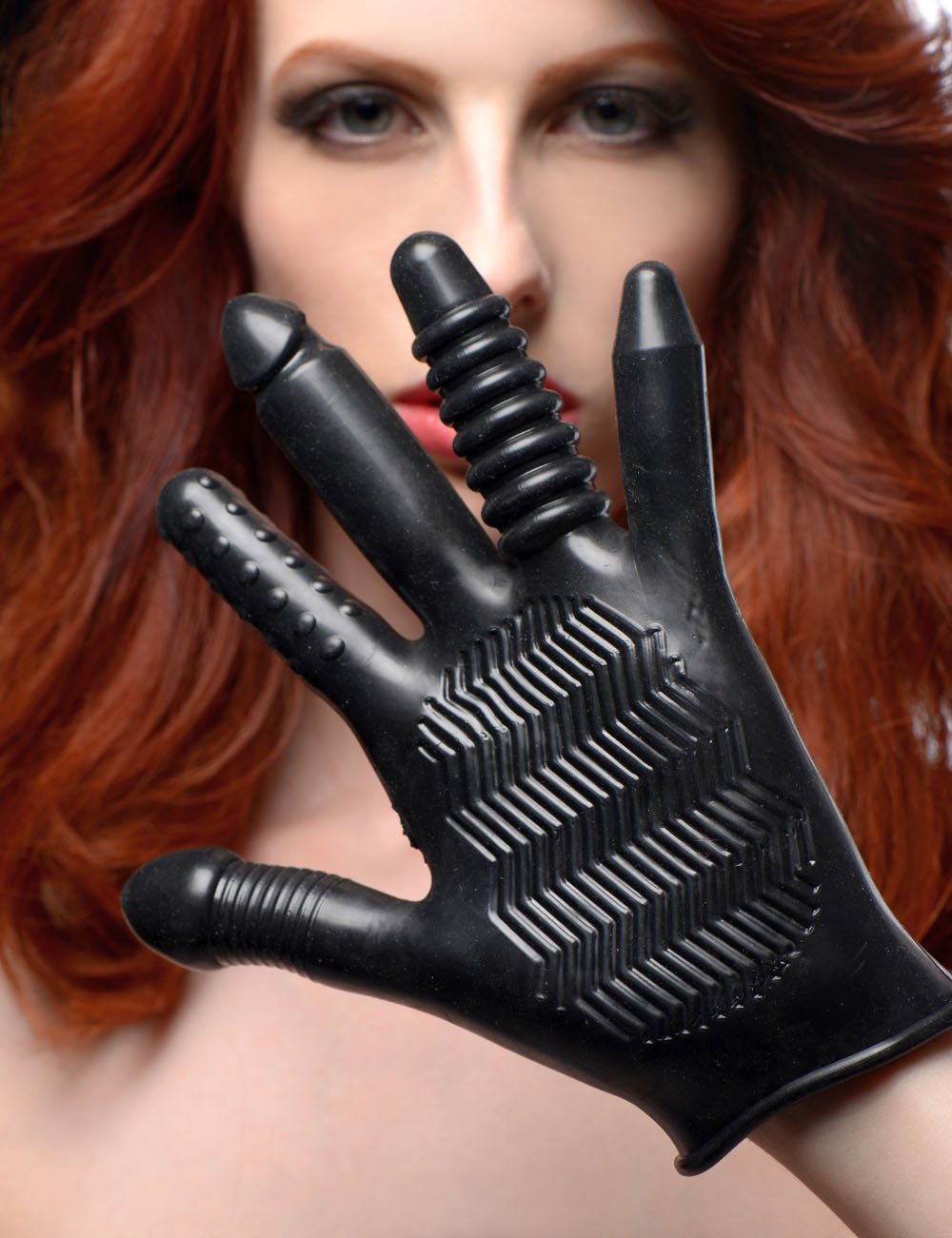 "Pleasure Poker Textured Glove MS-AF582"
